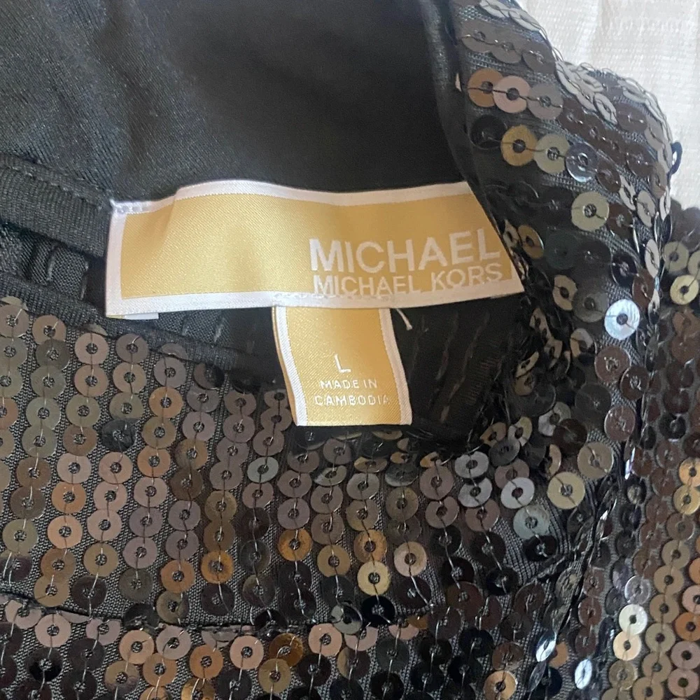 MICHAEL KORS Black Sequin Short Sleeve Top